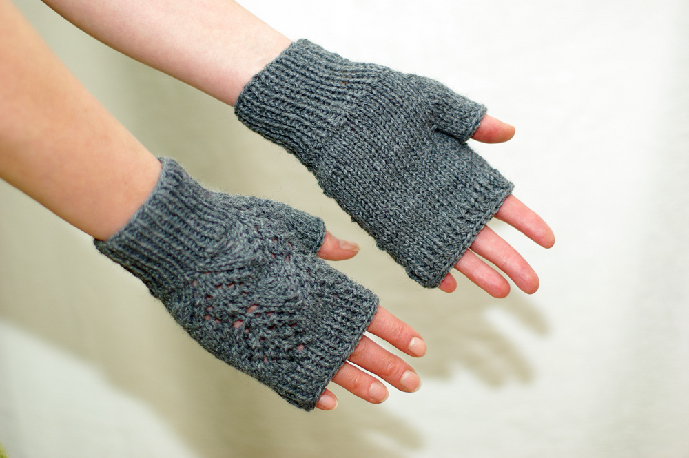 gloves14a
